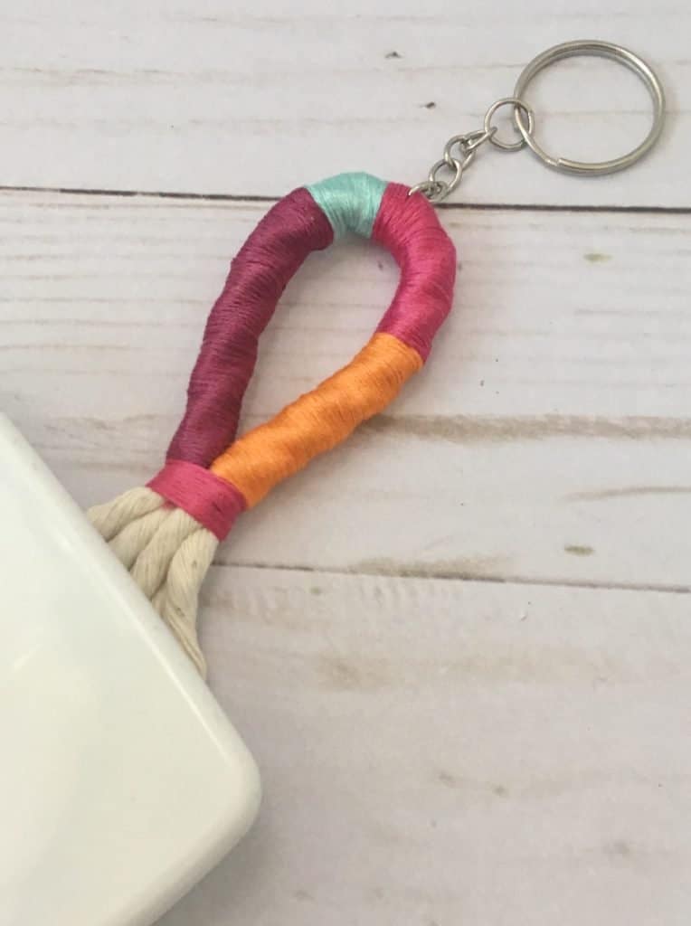 DIY Colorful Keychain Easy Step by Step Instructions - Crafting on