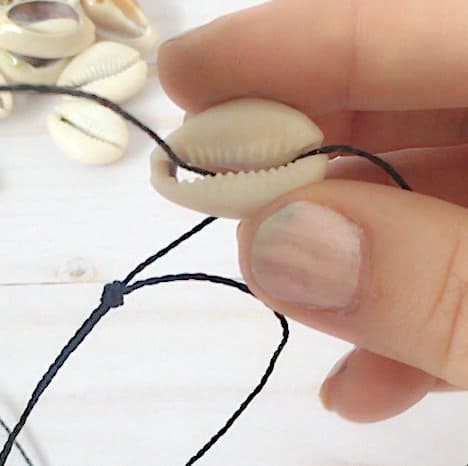 Diy hot sale seashell choker